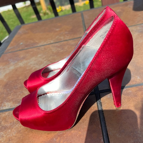 Michaelangelo Shoes - Michelangelo by David’s Bridal Paloma Heels 7.5